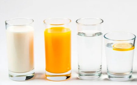 Стаканы с полезными напитками